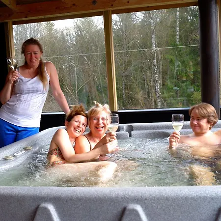 Bed & Breakfast Knardal