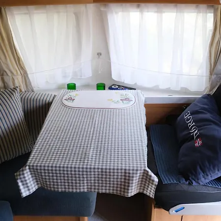 Bed & Breakfast Knardal *